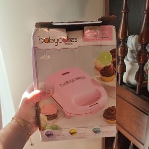 Babycakes Pink Mini Cupcake Maker